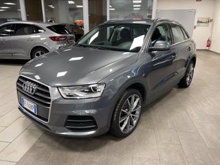 AUDI Q3 2.0 TDI 120 CV Business